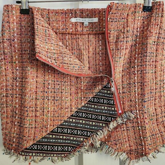 NWOT Endless Rose Tweed Frayed Hem Pencil Mini Skirt Size Large - Picture 4 of 6